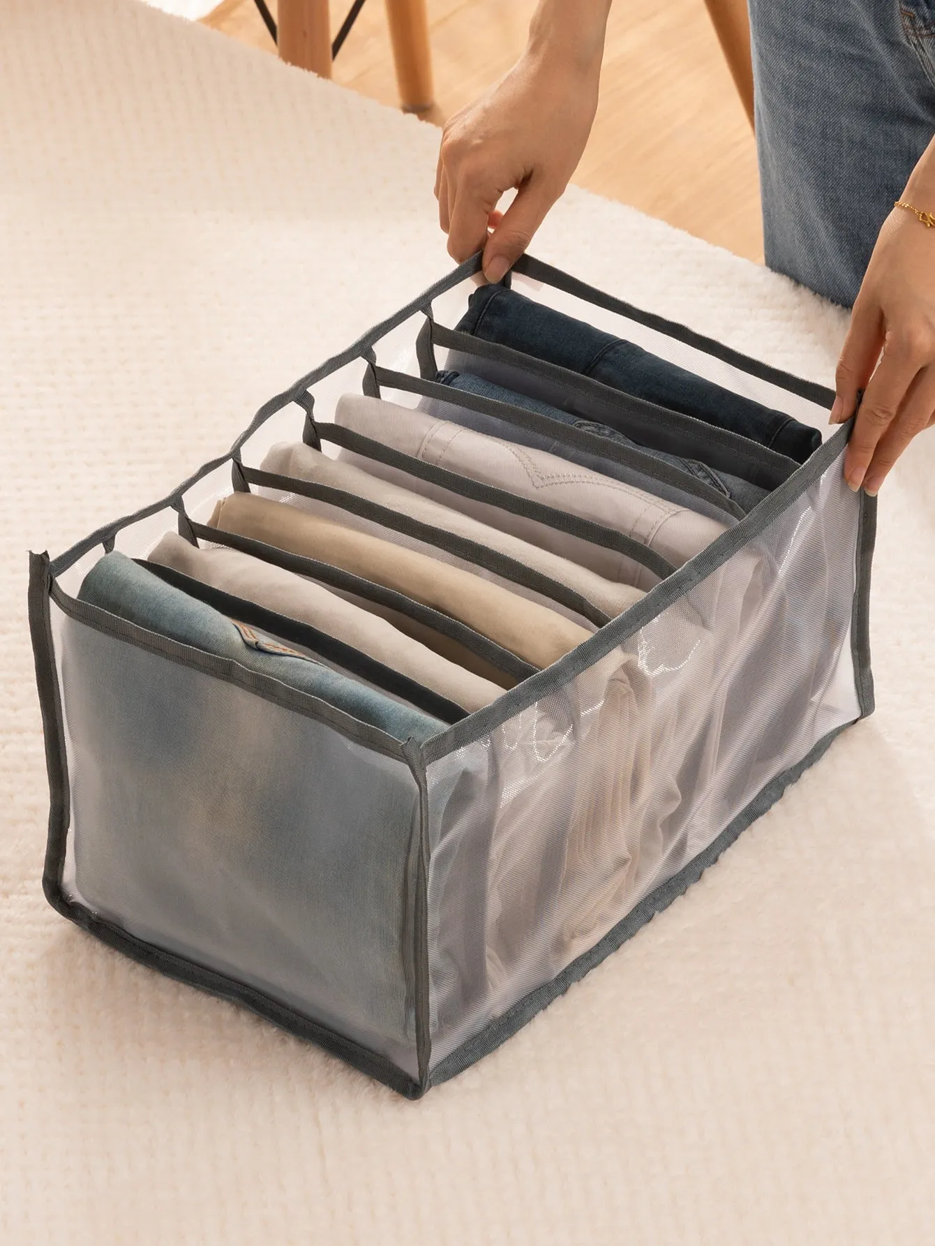 1pc 7 Grid Pants Storage Box