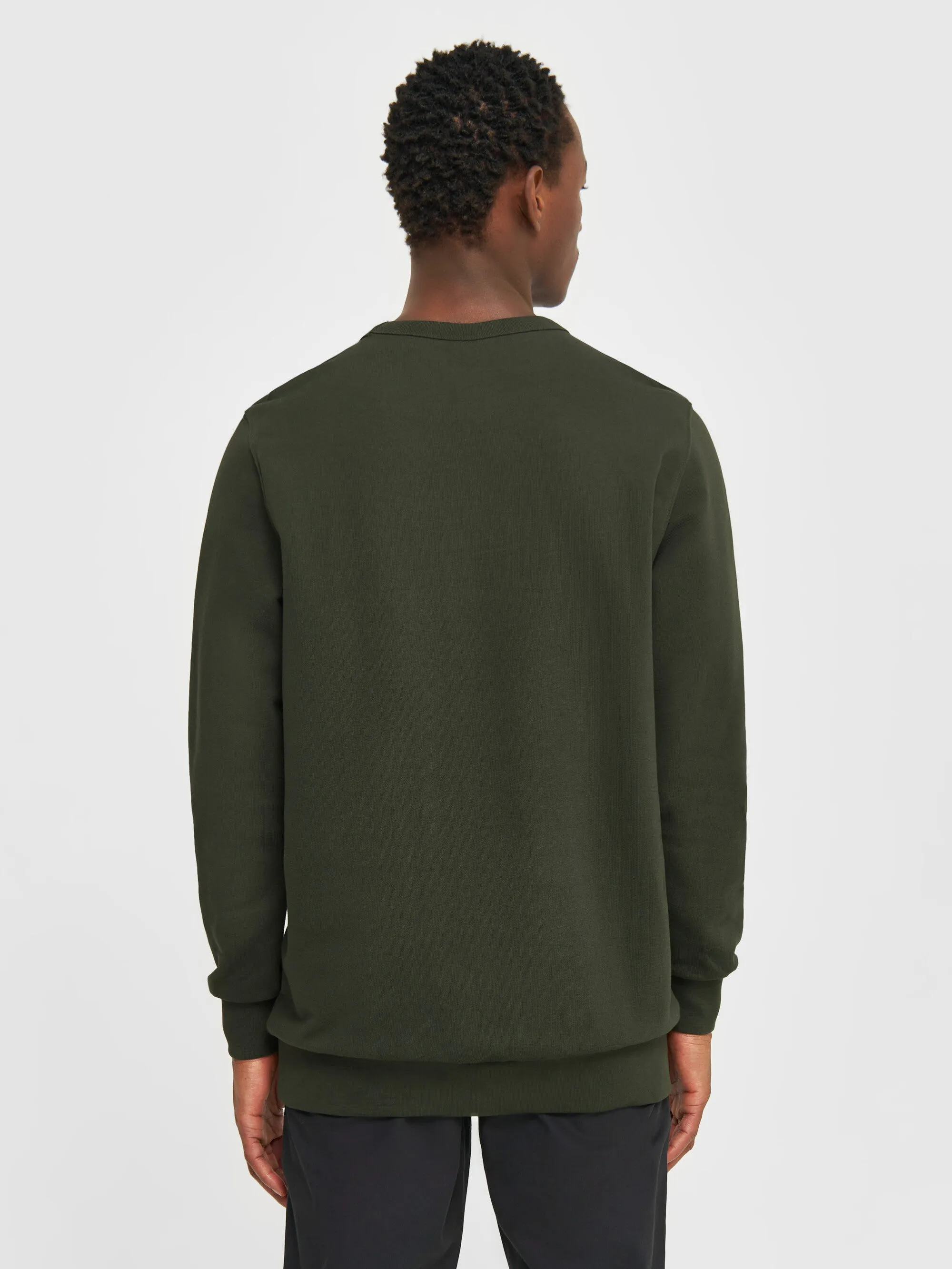 Basic badge sweat - Forrest Night