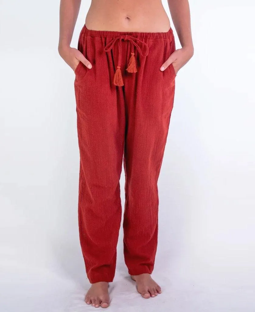 Bekka Pant | Paprika