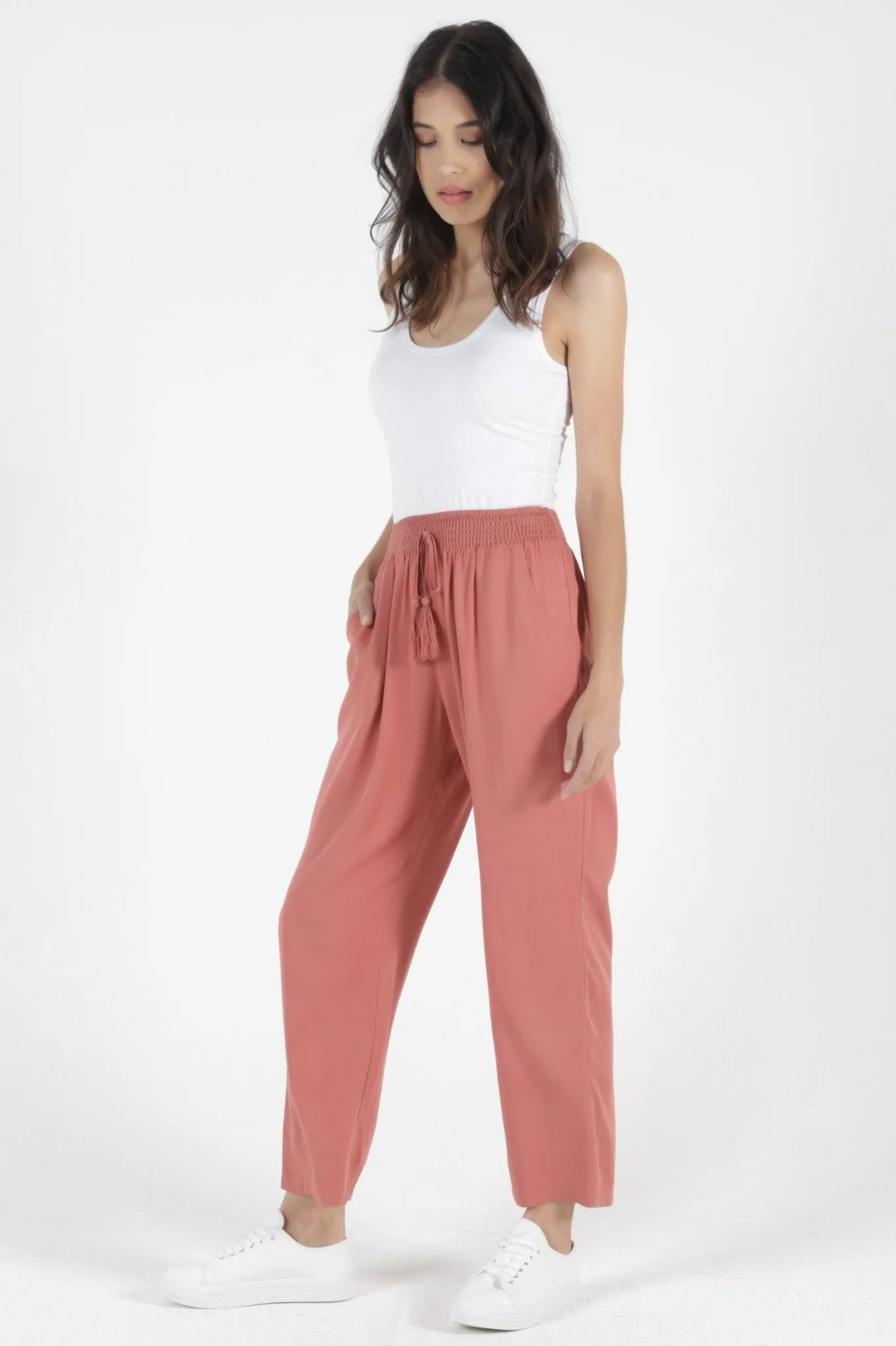 Betty Basics Ripley Pants in Rosa