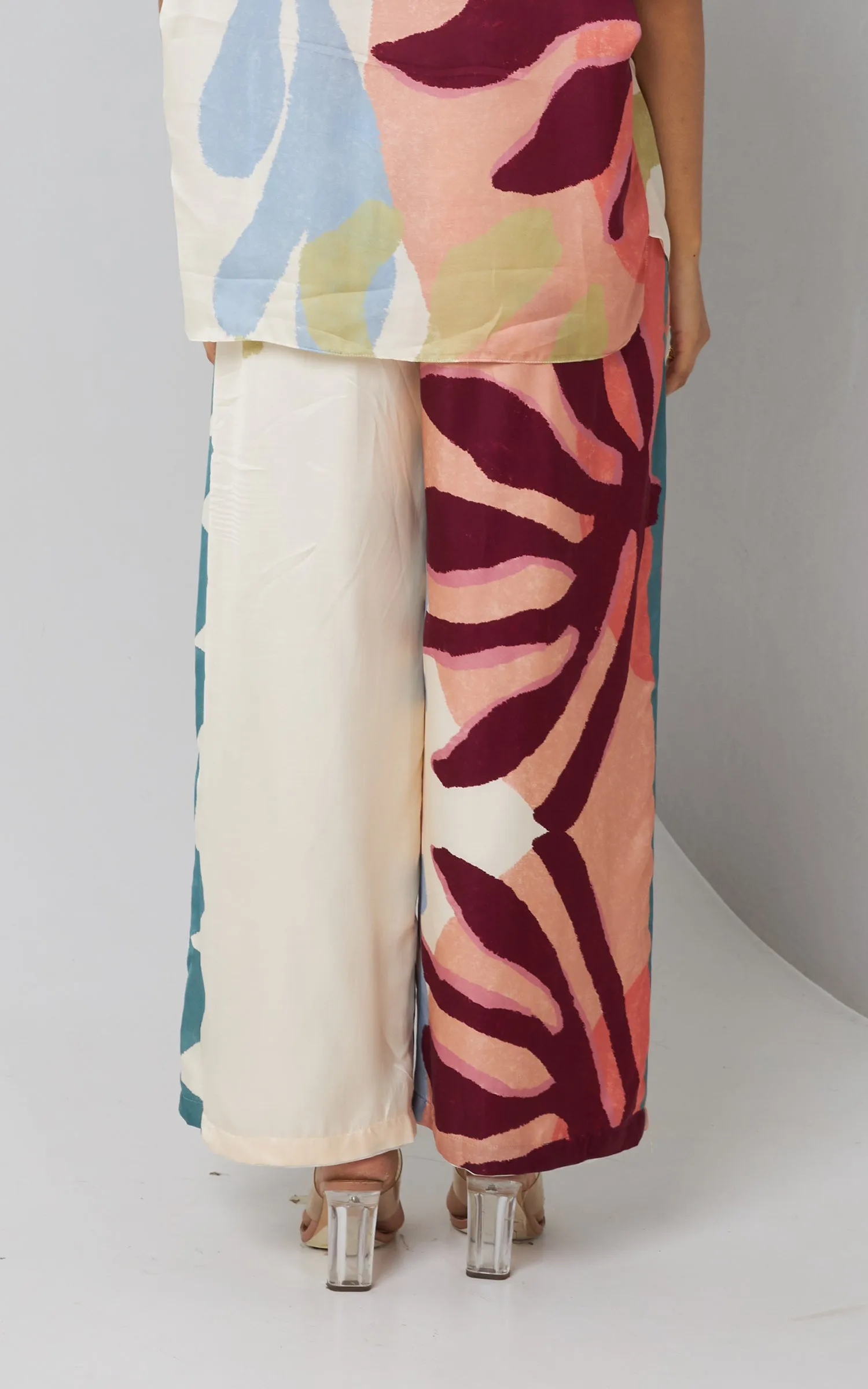 Floral Abstract Printed Straight Pants