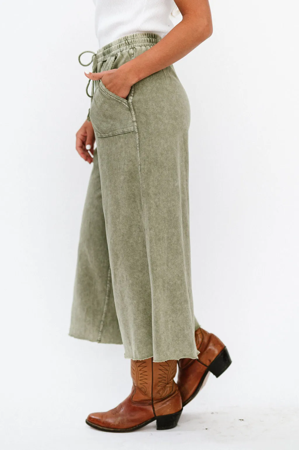 Lisa Wide Leg Pants in Olive