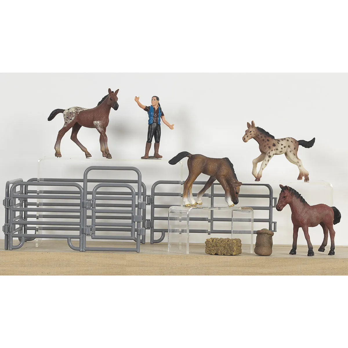 M & F Western Toys