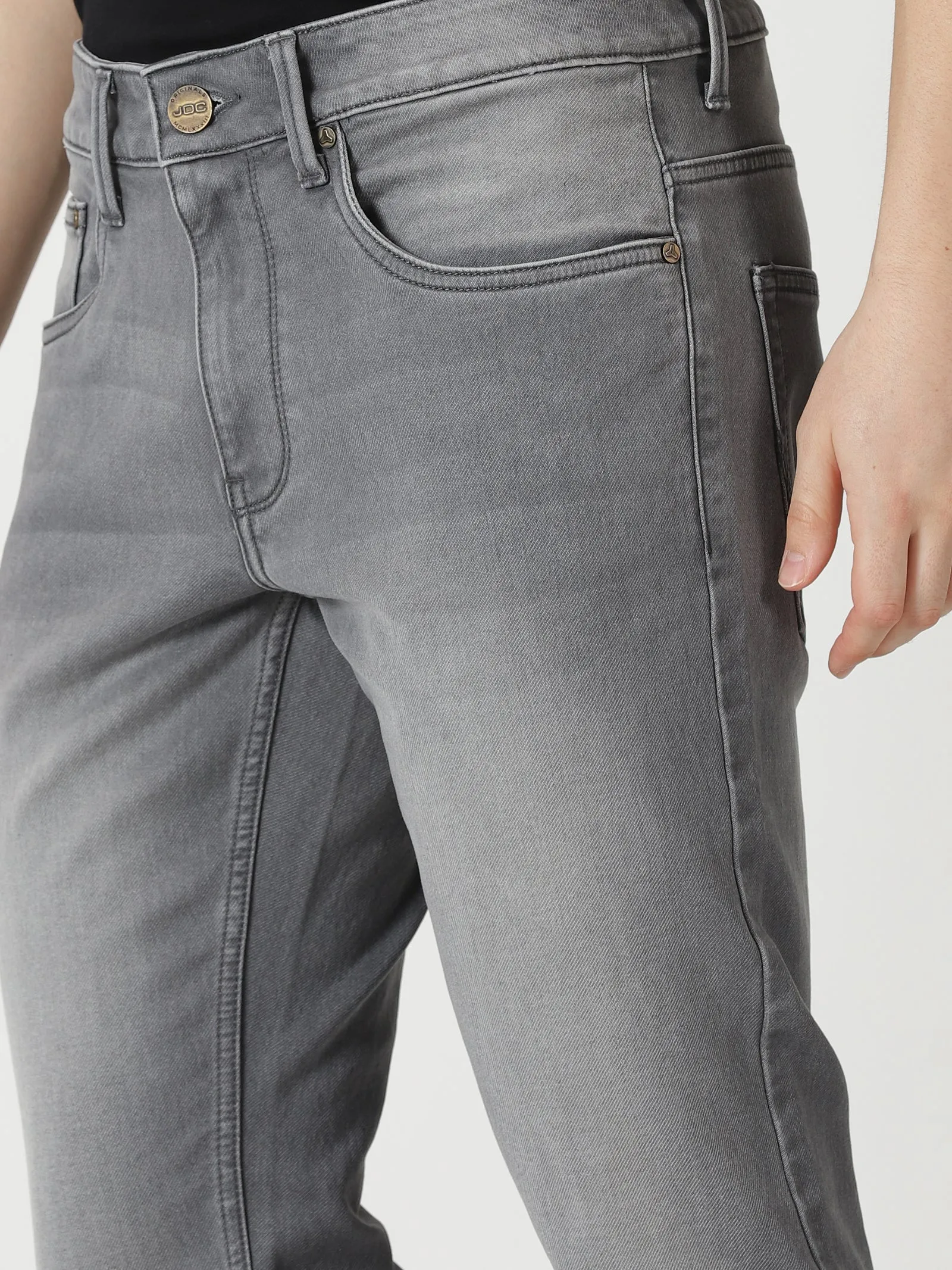 MEN'S  GREY SOLID JASON FIT JEANS