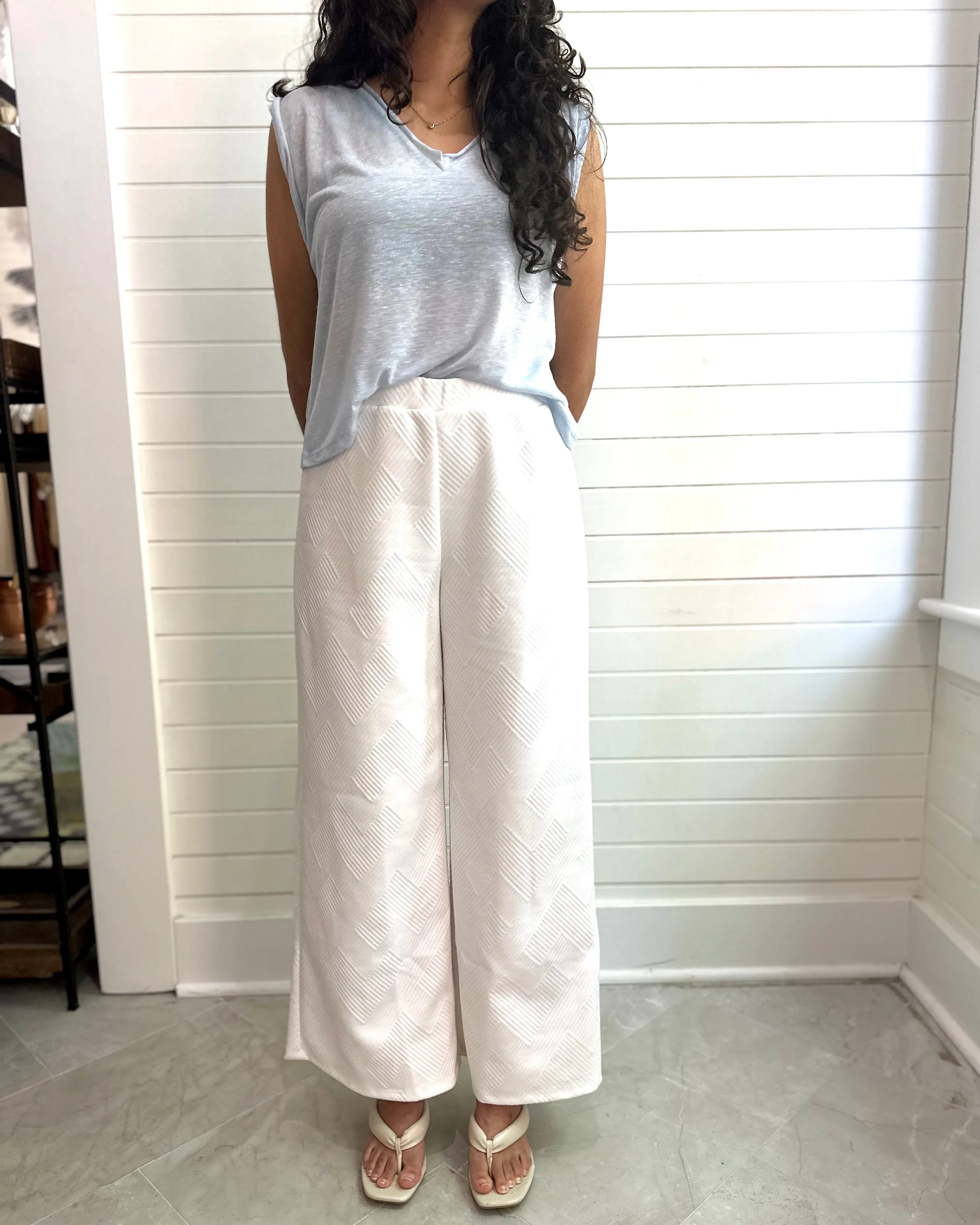 Textured Wide Leg Lounge Pant