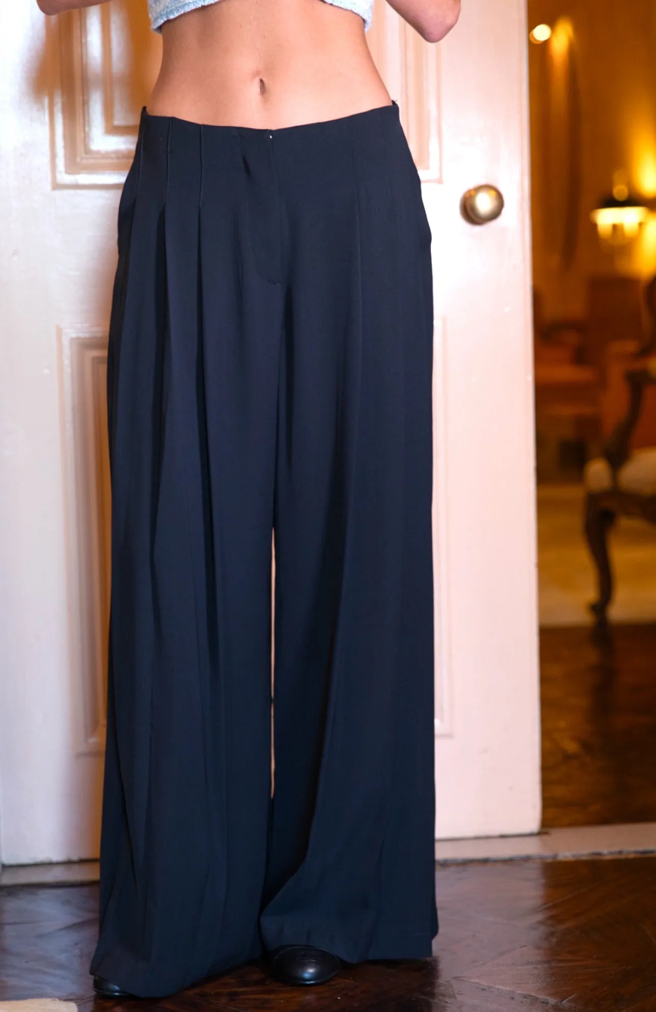 Tommy Low Waist Wide Leg Pleat Front Trouser